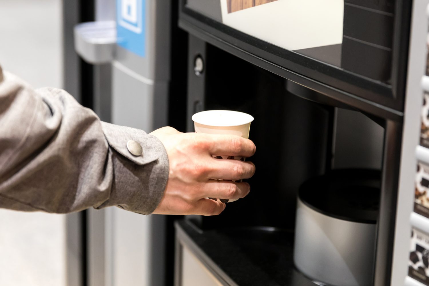 Distributeur de boisson © Shutterstock