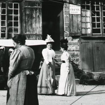Place de la République, Centre des archives de Vitré communauté, 41 Num, Fonds Privé.
